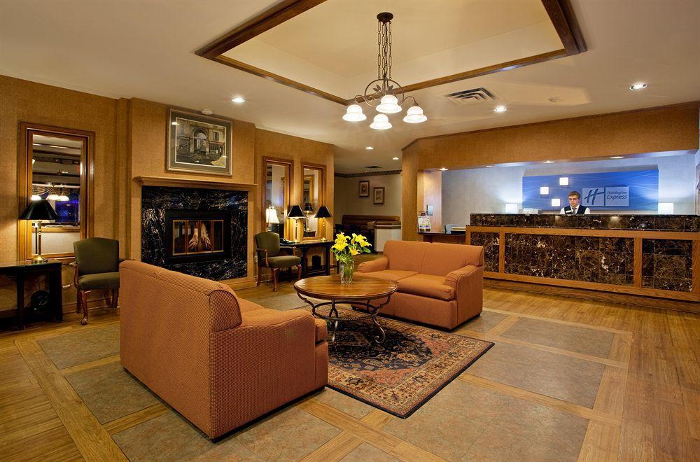 Holiday Inn Express Hotel & Suites Pittsburgh Airport By Ihg Robinson Township Interiør bilde