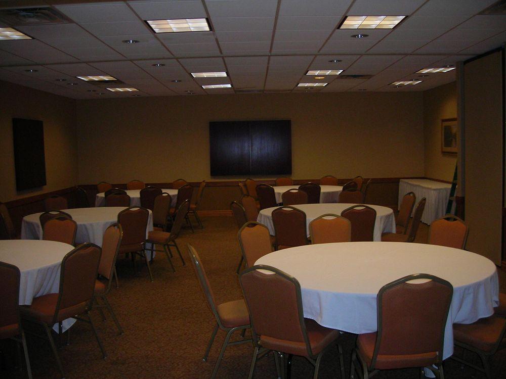 Holiday Inn Express Hotel & Suites Pittsburgh Airport By Ihg Robinson Township Fasiliteter bilde