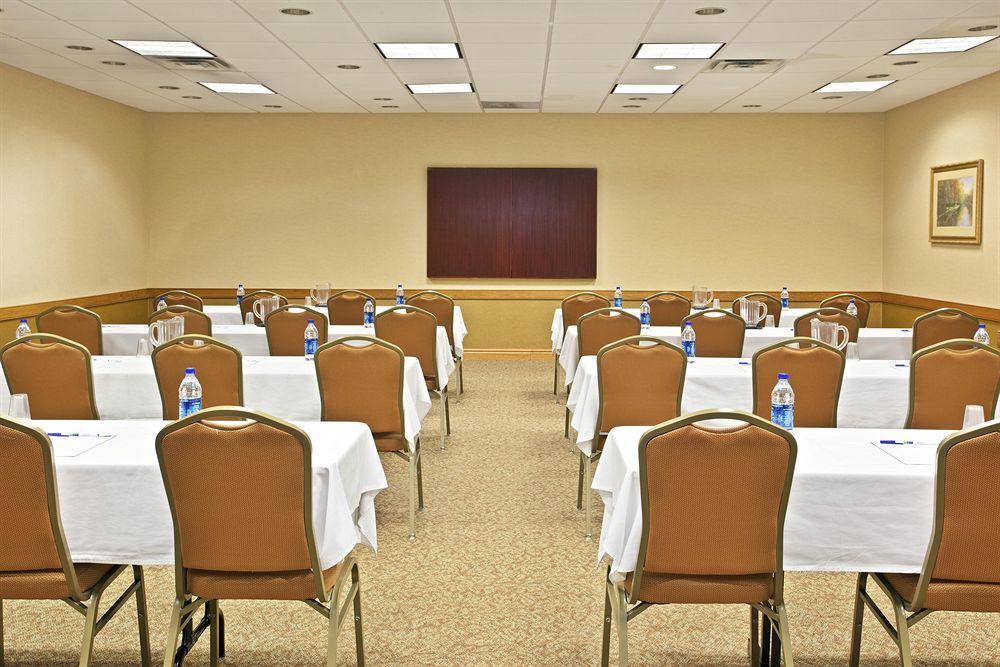 Holiday Inn Express Hotel & Suites Pittsburgh Airport By Ihg Robinson Township Fasiliteter bilde