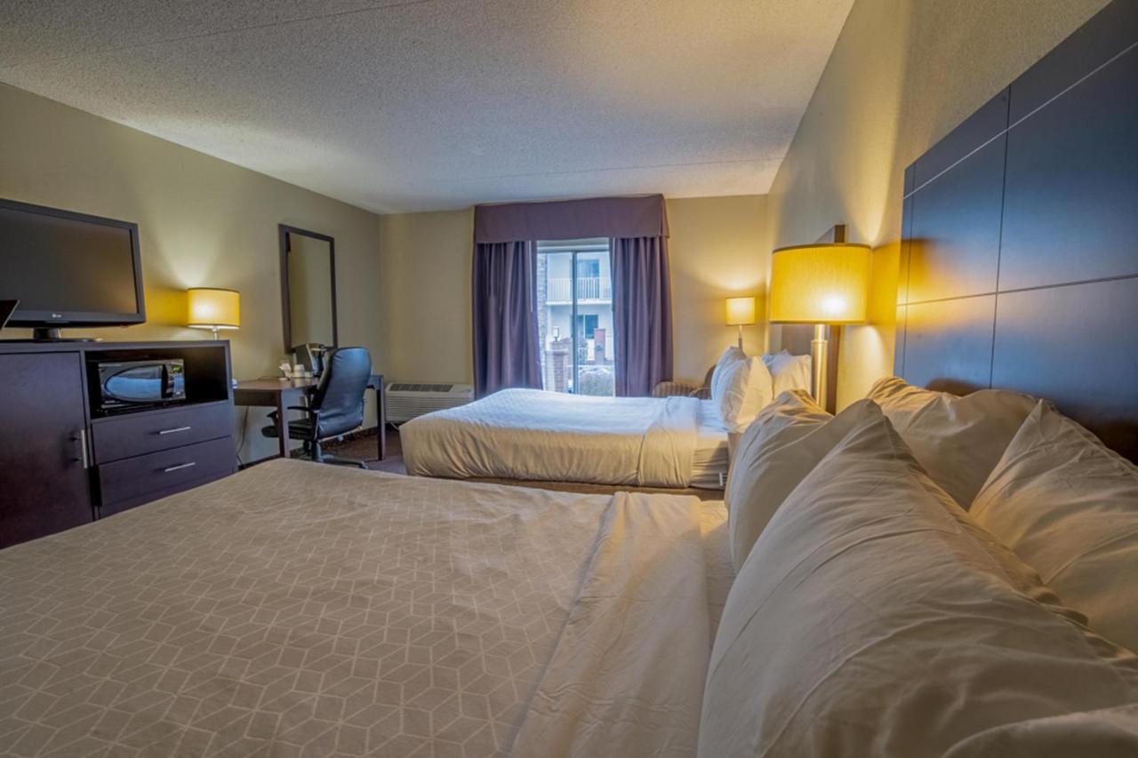 Holiday Inn Express Hotel & Suites Pittsburgh Airport By Ihg Robinson Township Eksteriør bilde