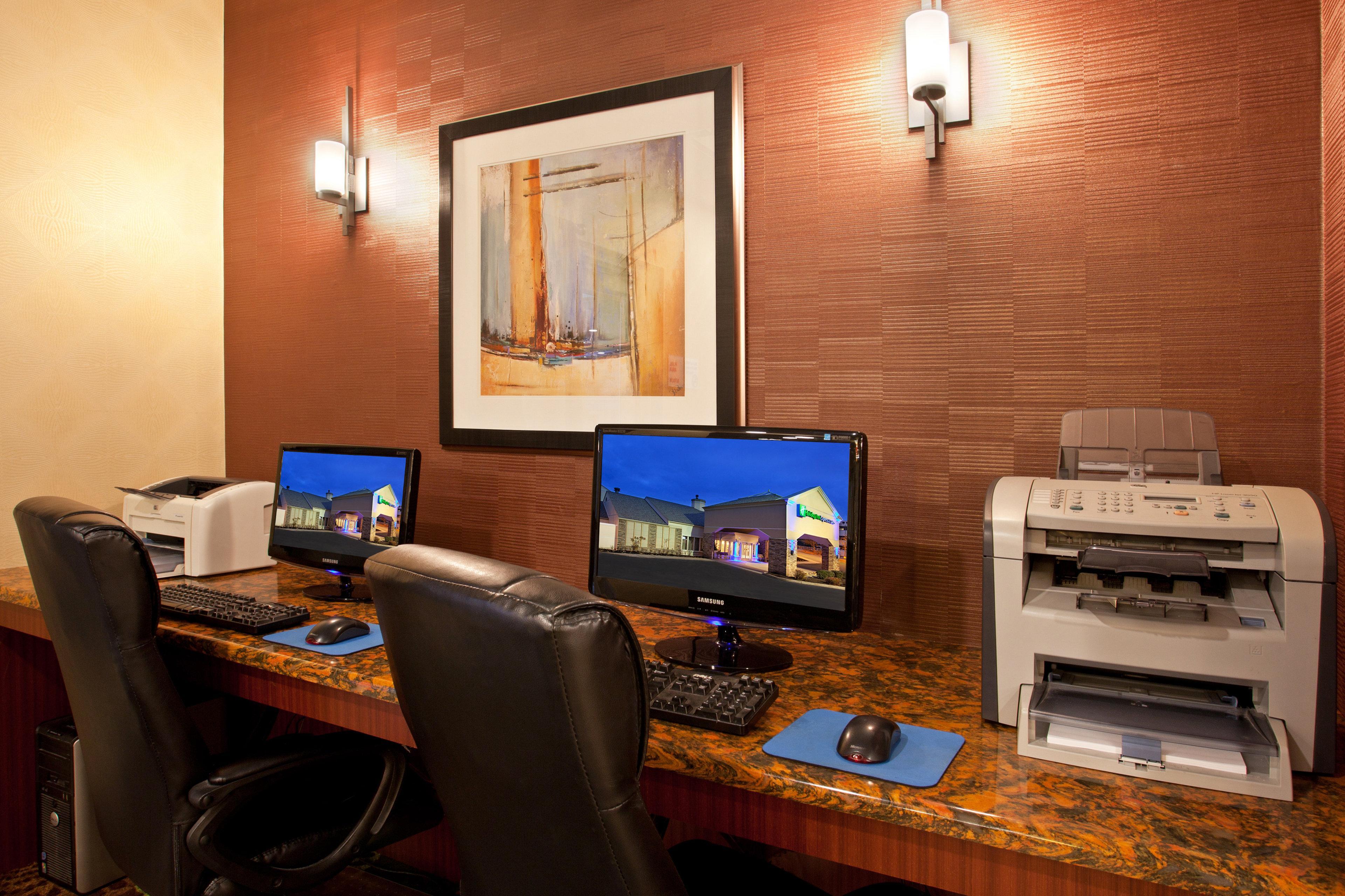 Holiday Inn Express Hotel & Suites Pittsburgh Airport By Ihg Robinson Township Eksteriør bilde